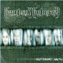 Kembang Kuburan : Keindahan Semu